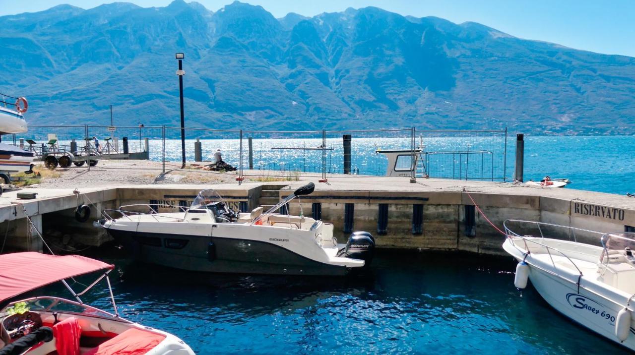 Dv Garda Suite Campione del Garda Εξωτερικό φωτογραφία